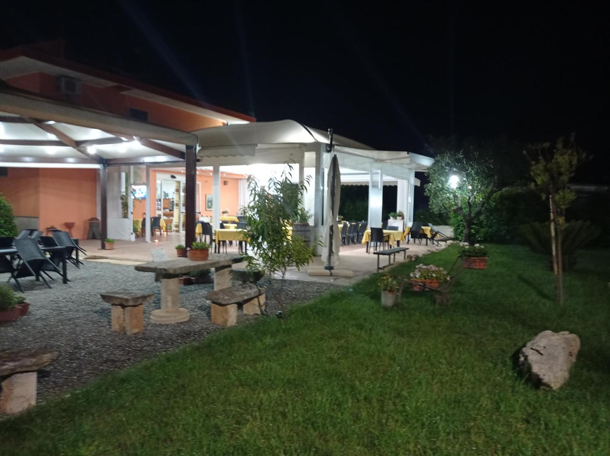 B & B Villa Lucia Noci Buitenkant foto